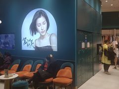 -海马体照相馆(北京朝阳大悦城店)