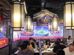-川流不息·地道川菜·小龙虾(新松江路店)