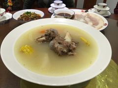-六合居·明厨亮灶餐厅(成双大道店)