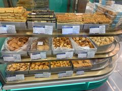 -哈氏上海哈尔滨食品厂(汇联商厦天钥桥路店)