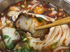 -肇兴特色牛肉粉