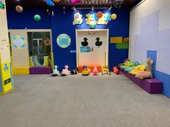 -魔力熊儿童早教托育中心(硚口同馨店)