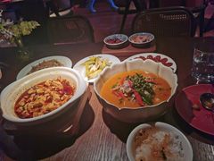 -肆海小川菜酒馆Wine Bistro (青年路店)