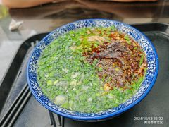 -陇上全荟兰州传统牛肉面(延吉路店)