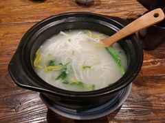 8小时骨汤古桥米线-云海肴·汽锅鸡·云南菜(领展购物广场·中关村店)