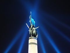 -人民防洪胜利纪念塔