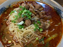 -丁丁猫重庆小面(徐州路店)