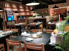 大堂-嘿嘟嘟·肋条烧肉放题(爱融荟城店)