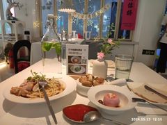 -春树下·树屋花房西餐厅(罍街AS1980店)