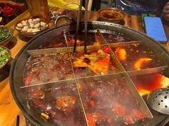 -周小明火锅(黑金冠社区店)