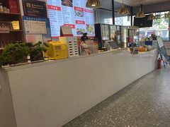 -兰州陈记牛肉面 ·烧烤· 铜锅涮肉(万达店)