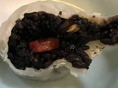 招牌香肠乌米烧卖-佬泰丰斋· 乌镇茶食餐厅
