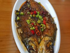 -莲餐厅·湖北菜·潜江小龙虾店(愚园路店)