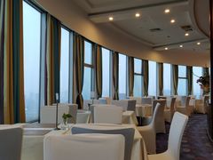 -东方豪景花园酒店·怡景旋转餐厅