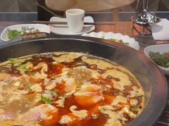 -老船舫·现做活鲜鱼馆(东郊记忆店)