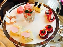 红丝绒下午茶-Salon de Ville浦江汇(上海外滩华尔道夫酒店店)