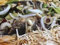 -乡土特色.冷锅鱼.牦牛肉汤锅