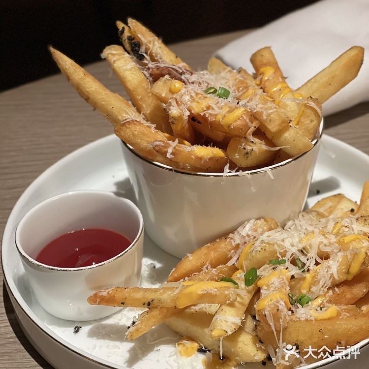 深圳新店丨最爱的牛排馆开来万象天地啦  一直很爱的牛