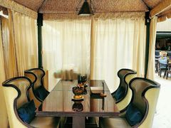 -朗丽兹自助餐厅