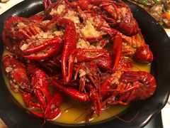 金汤蒜泥龙虾-香满锅老北京羊蝎子火锅·家常菜(新街口店)