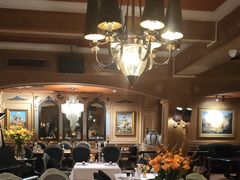 -火车头法国西餐厅