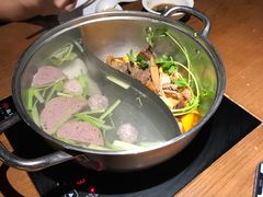 特色锅底-牛焱·贵州黄牛肉火锅(城西银泰店)