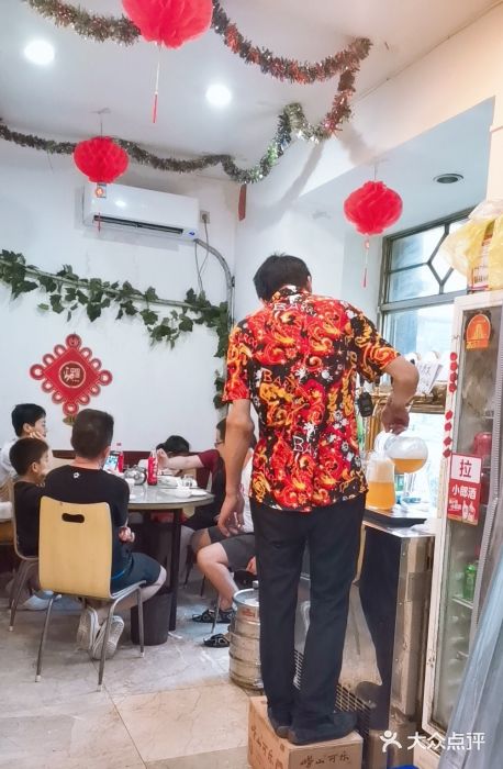 来之顺海鲜菜馆·青岛菜(栈桥店)大堂图片