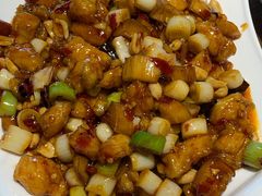 宫保鸡丁杏鲍菇-95号酱骨·一块豆腐(展春园西路店)