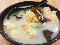油豆腐百叶包粉丝汤-小杨生煎(香港名都店)