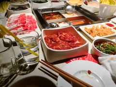 -海底捞火锅鲜切牛肉主题店(长寿路店)