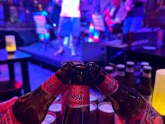 -喜鹊音乐酒馆(西街店)