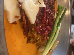 -黄潇洒老火锅(九眼桥宏济巷店)