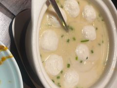 -丽华园·武汉地标楚菜餐厅(青山江滩店)