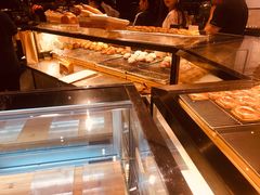 面包甜点陈列柜-麦田工坊(月湖店)