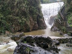 -华蓥山天意谷景区