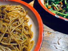 -老三样·美食研究中心(世贸路店)