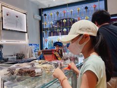 -VENCHI 闻绮(上海佛罗伦萨小镇店)