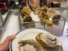 -亚洲国际大酒店·云顶阁旋转自助餐厅