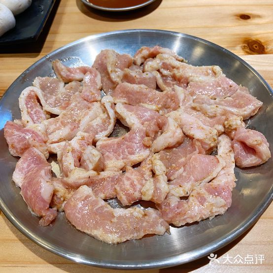 犇犇鲜烤·烤肉店