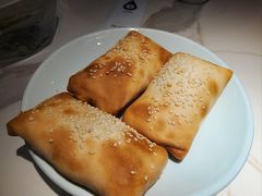 新疆烤包子-阿里疆Alijiang·丝路美食·异域风情·清真(长楹天街店)