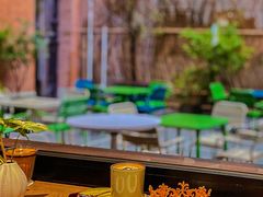 -潮一不贰·法式甜品·生日蛋糕·西式简餐(外滩店)