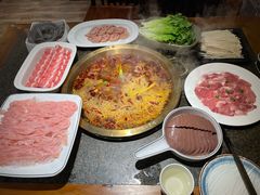 -小天鹅火锅·一线江景洪鼎旗舰店(洪崖洞店)