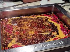-二荆条·蜀鲜汇城市森林火锅