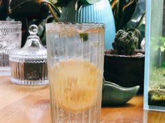 -默迹咖啡馆