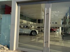 -TESLA 特斯拉(北京后沙峪特斯拉中心)