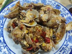 -江城燕子大排档(江汉路步行街店)