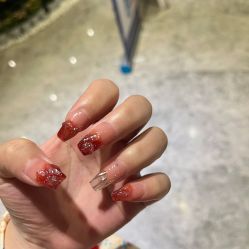 -UGIRL有个美甲