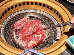 -山川小町·极番烧肉(新地假日广场店)