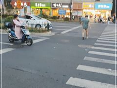 -鸭味先老鸭粉丝馆(瑞金路二号四号小区店)