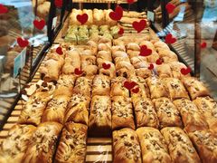 -Dough&Joe团憩(瑞虹天地月亮湾店)